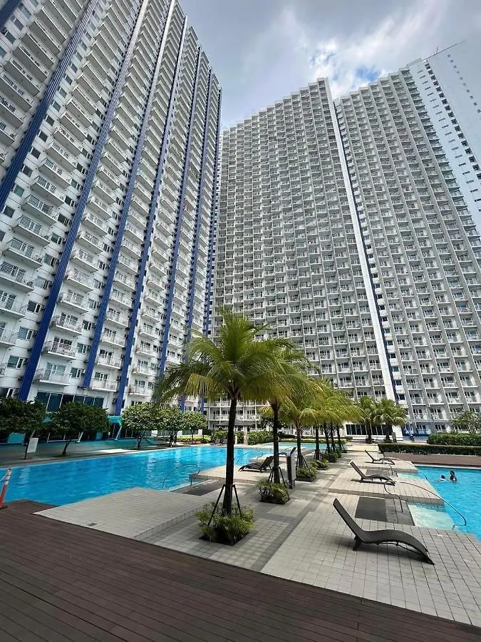 Stonewood Suites In Jazz Residences Makati 2X Bigger Unit Manila Apartment